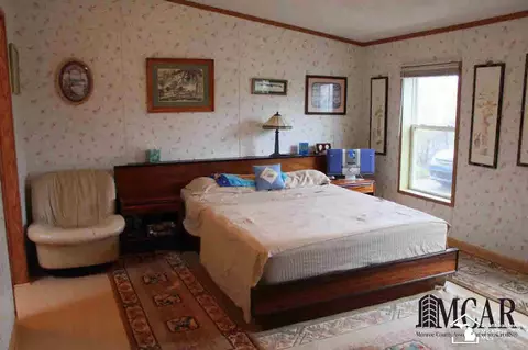 3243 Glendale, Monroe, MI 48162 photo 5