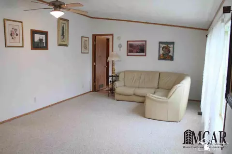 3243 Glendale, Monroe, MI 48162 photo 4