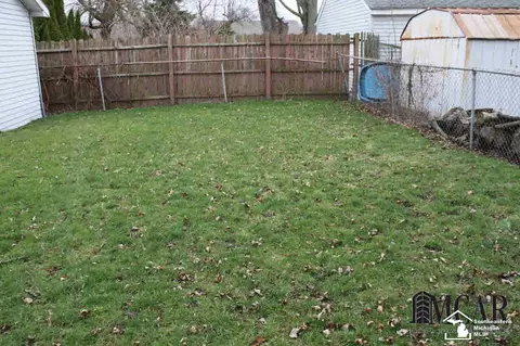 3243 Glendale, Monroe, MI 48162 photo 17