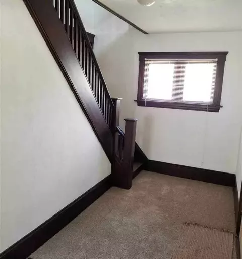 1120 Hamilton, Jackson, MI 49202 photo 5