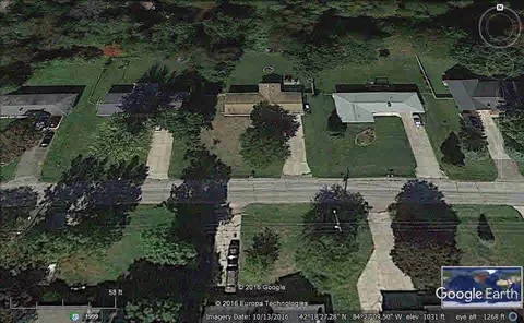 3021 John Glenn, Jackson, MI 49201 photo 1