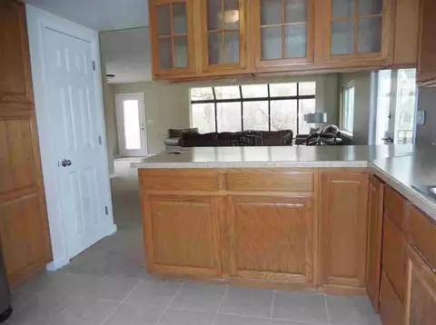 5680 Benton, Jackson, MI 49201 photo 14