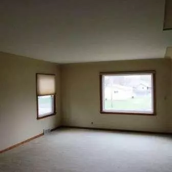 840 Denecourt, Jackson, MI 49202 photo 8