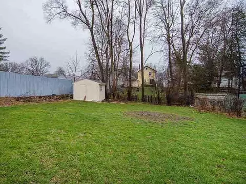 169 Walcott, Jackson, MI 49203 photo 32