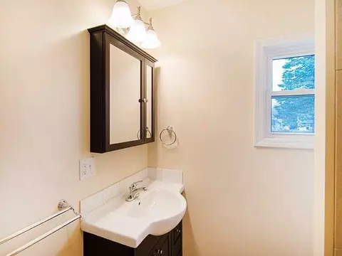 169 Walcott, Jackson, MI 49203 photo 19