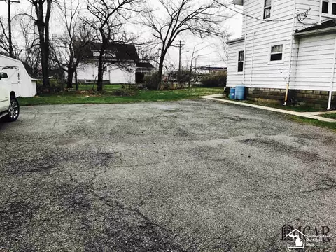 1490 S Custer, Monroe, MI 48161 photo 2