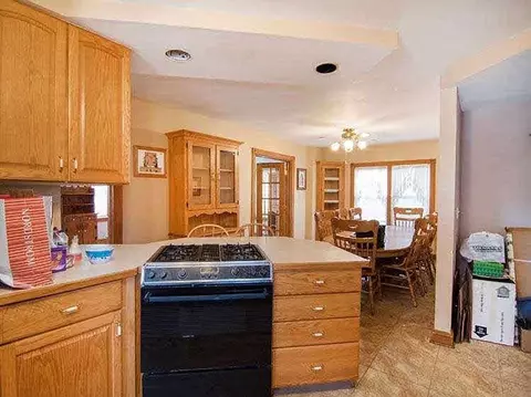 1460 Floyd, Jackson, MI 49201 photo 6