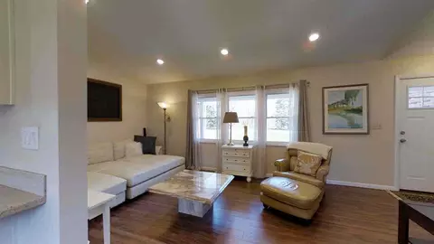 5991 Mccain, Jackson, MI 49201 photo 4