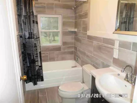 351 Lockwood, Jackson, MI 49203 photo 17
