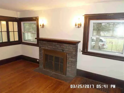 351 Lockwood, Jackson, MI 49203 photo 8
