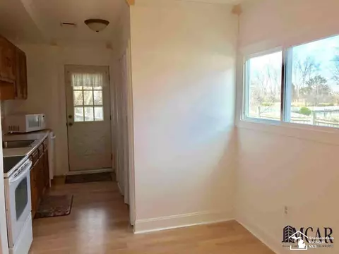 28316 Seneca, Flat Rock, MI 48134 photo 4