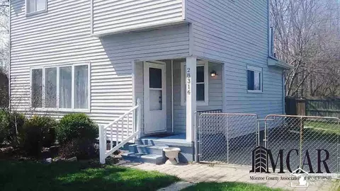 28316 Seneca, Flat Rock, MI 48134 photo 2
