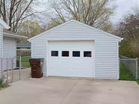 3601 Roosevelt Cr, Jackson, MI 49203 photo 18
