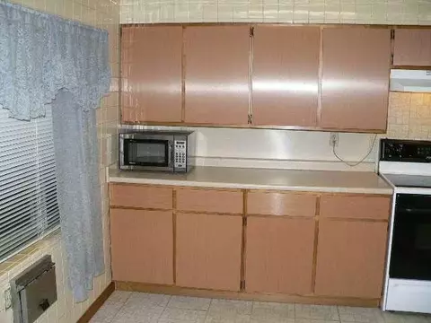 1200 E North, Jackson, MI 49202 photo 4