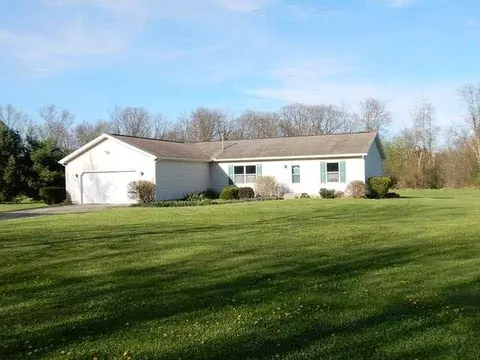 4277 Clinton, Jackson, MI 49201 photo 1