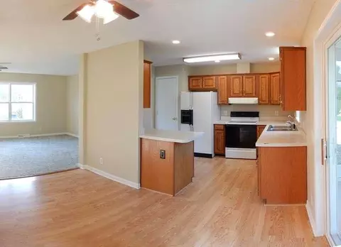 4277 Clinton, Jackson, MI 49201 photo 5