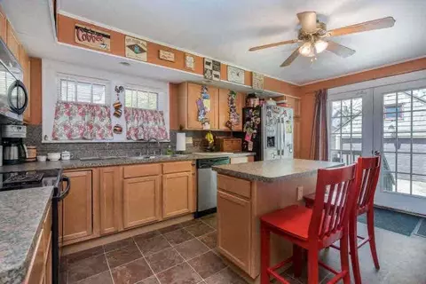 740 W Morrell, Jackson, MI 49203 photo 8