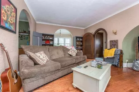 740 W Morrell, Jackson, MI 49203 photo 5