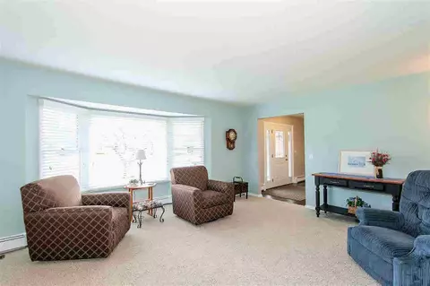 1218 Hampton, Jackson, MI 49203 photo 3