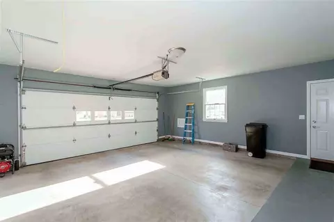 1218 Hampton, Jackson, MI 49203 photo 34