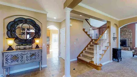5263 Thames, Jackson, MI 49201 photo 6