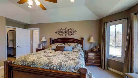 5263 Thames, Jackson, MI 49201 photo 25