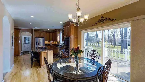 5263 Thames, Jackson, MI 49201 photo 14