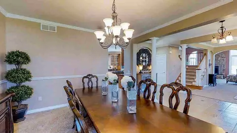 5263 Thames, Jackson, MI 49201 photo 8