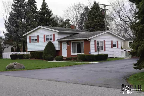 3280 Pearl, Monroe, MI 48162 photo 2
