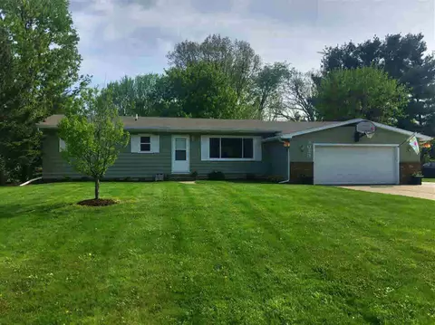 3033 John Glenn, Jackson, MI 49201 photo 1