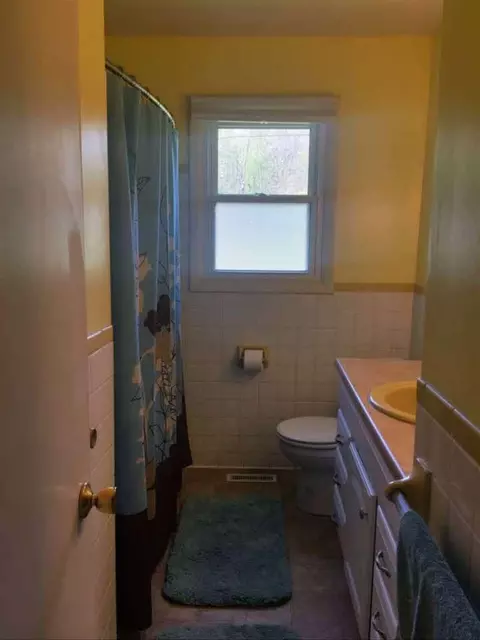 3033 John Glenn, Jackson, MI 49201 photo 13
