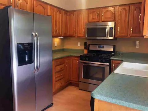 3033 John Glenn, Jackson, MI 49201 photo 5