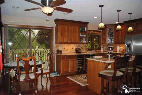 3244 S Custer, Monroe, MI 48161 photo 6