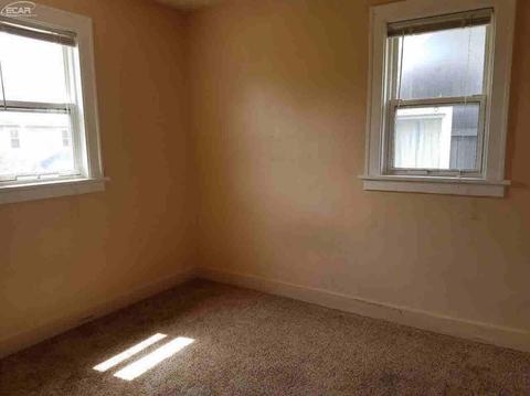 3314 Harold St, Flint, MI 48503 photo 13