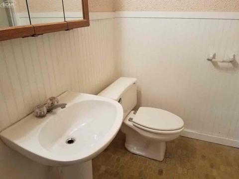 3314 Harold St, Flint, MI 48503 photo 4