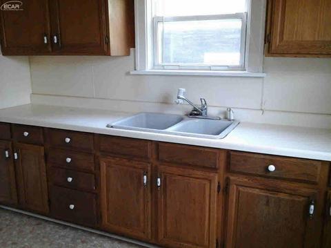 3314 Harold St, Flint, MI 48503 photo 7
