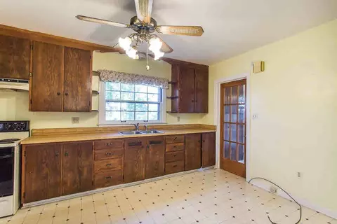 722 W Morrell, Jackson, MI 49203 photo 6