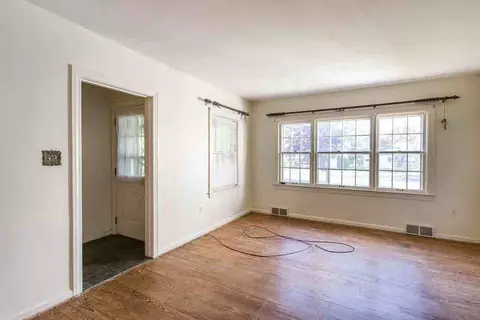 722 W Morrell, Jackson, MI 49203 photo 3