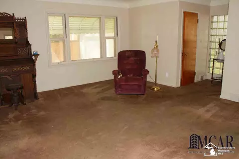 457 Sackett, Monroe, MI 48162 photo 5