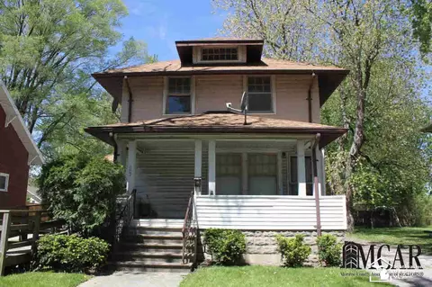 457 Sackett, Monroe, MI 48162 photo 1