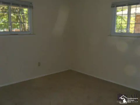 216 Ross, Monroe, MI 48162 photo 12