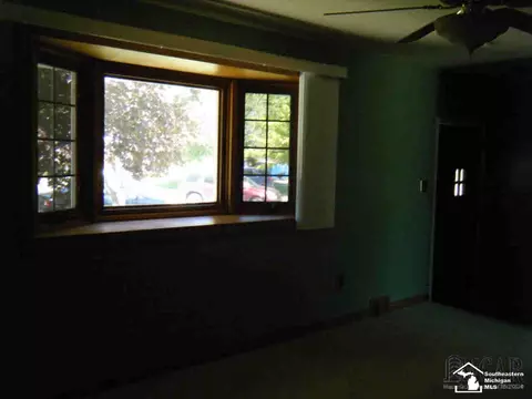 216 Ross, Monroe, MI 48162 photo 5