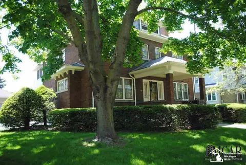 718 Elm, Monroe, MI 48162 photo 1