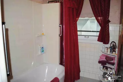 718 Elm, Monroe, MI 48162 photo 25