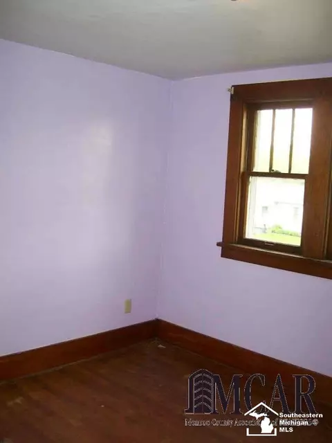 315 N Roessler, Monroe, MI 48162 photo 10