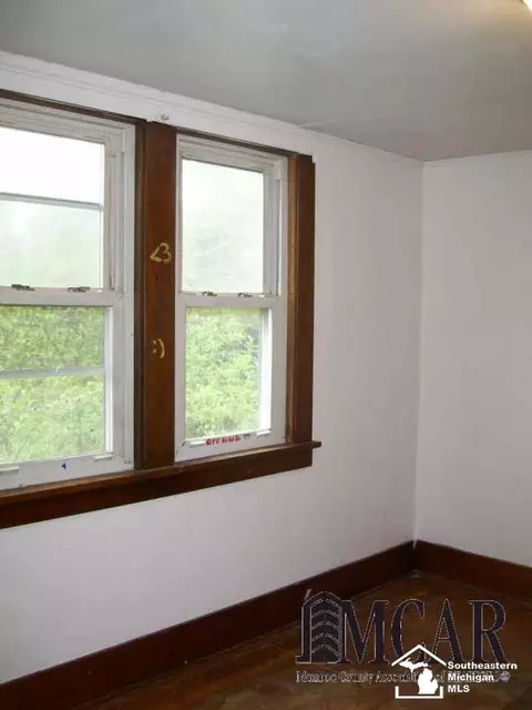 315 N Roessler, Monroe, MI 48162 photo 12