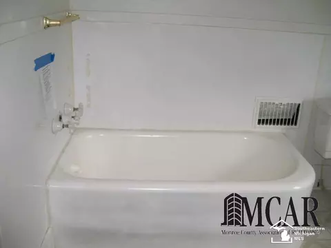 315 N Roessler, Monroe, MI 48162 photo 16