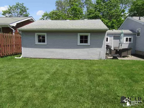 123 Stanford, Monroe, MI 48162 photo 8