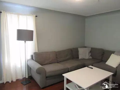 123 Stanford, Monroe, MI 48162 photo 3