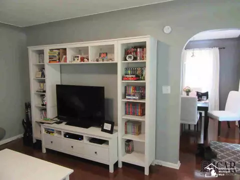 123 Stanford, Monroe, MI 48162 photo 4